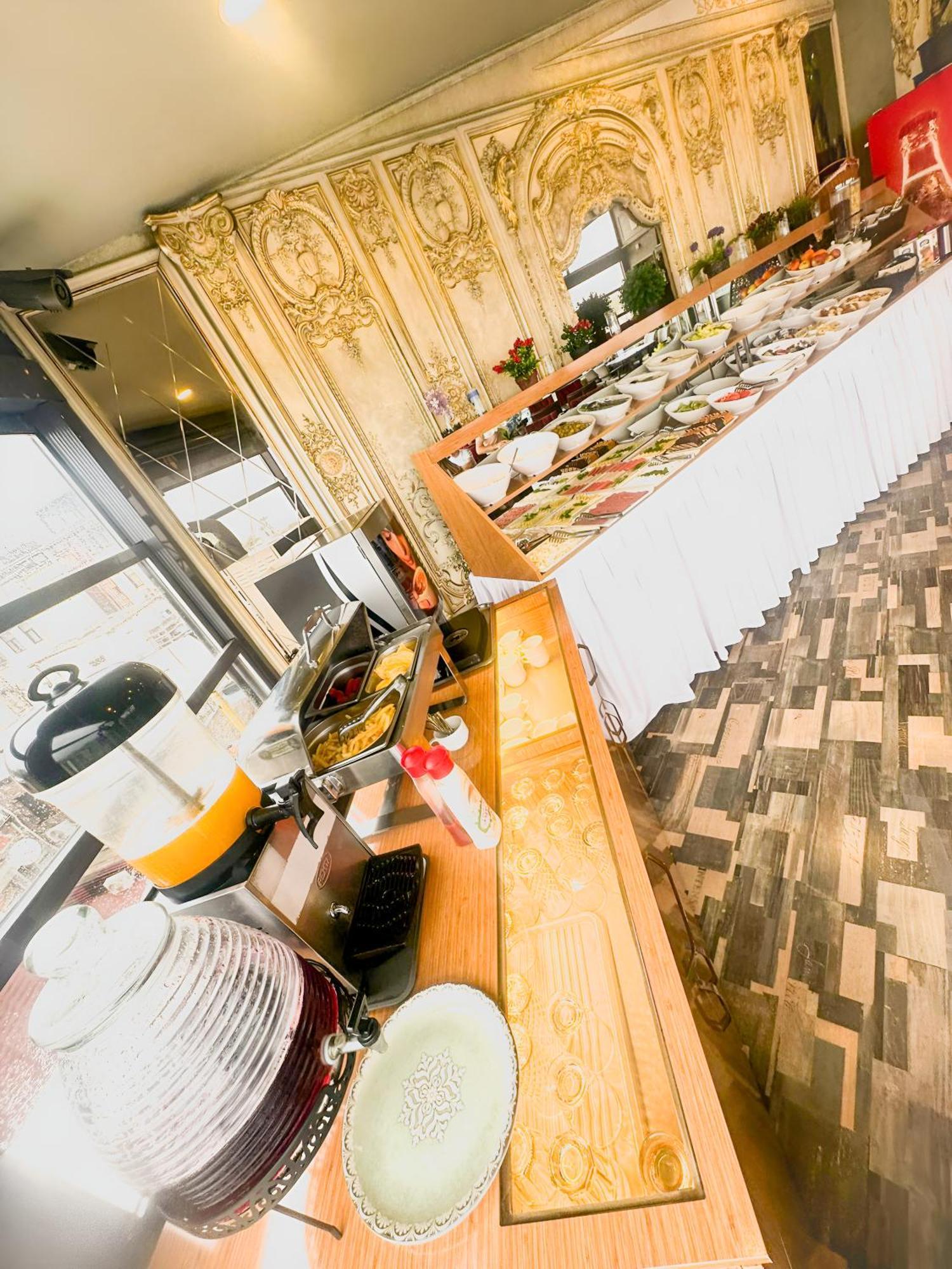 Golden Sand Hotel イスタンブール エクステリア 写真